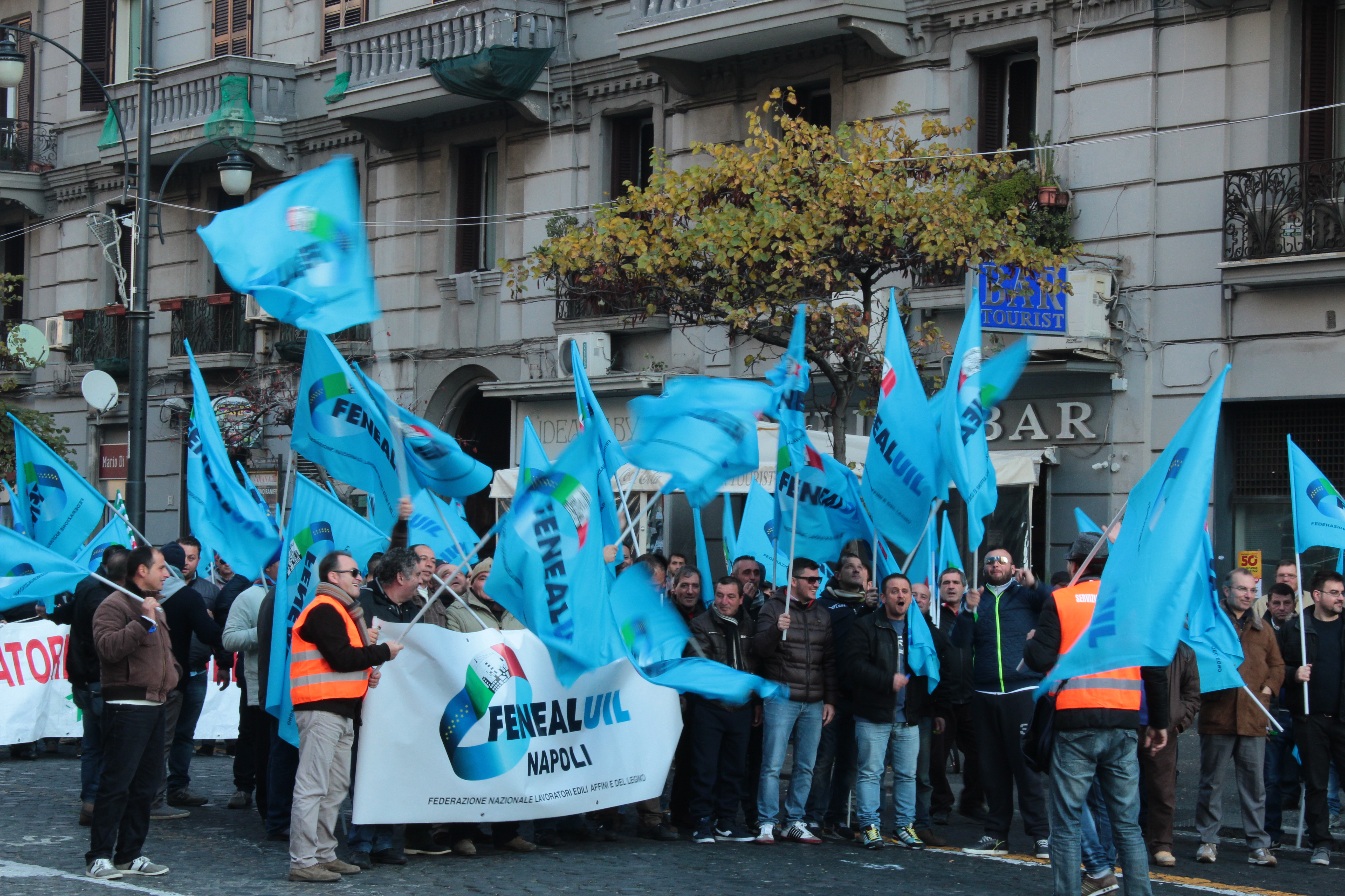 Sciopero unitario - Per il contratto, il lavoro e la legalità - Napoli 13 dicembre 2013